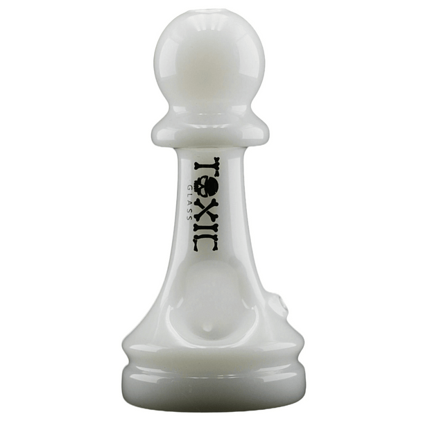 TXH8 Toxic Chess Hand Pipe in white